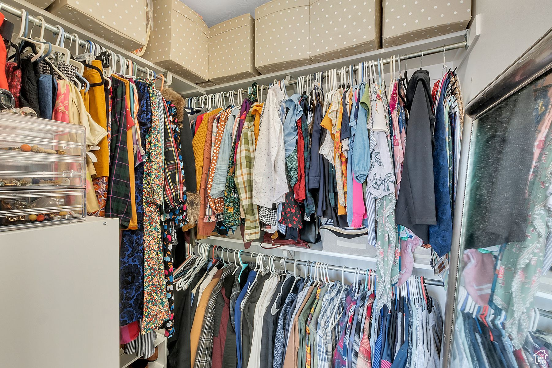 MEADOWS - Residential