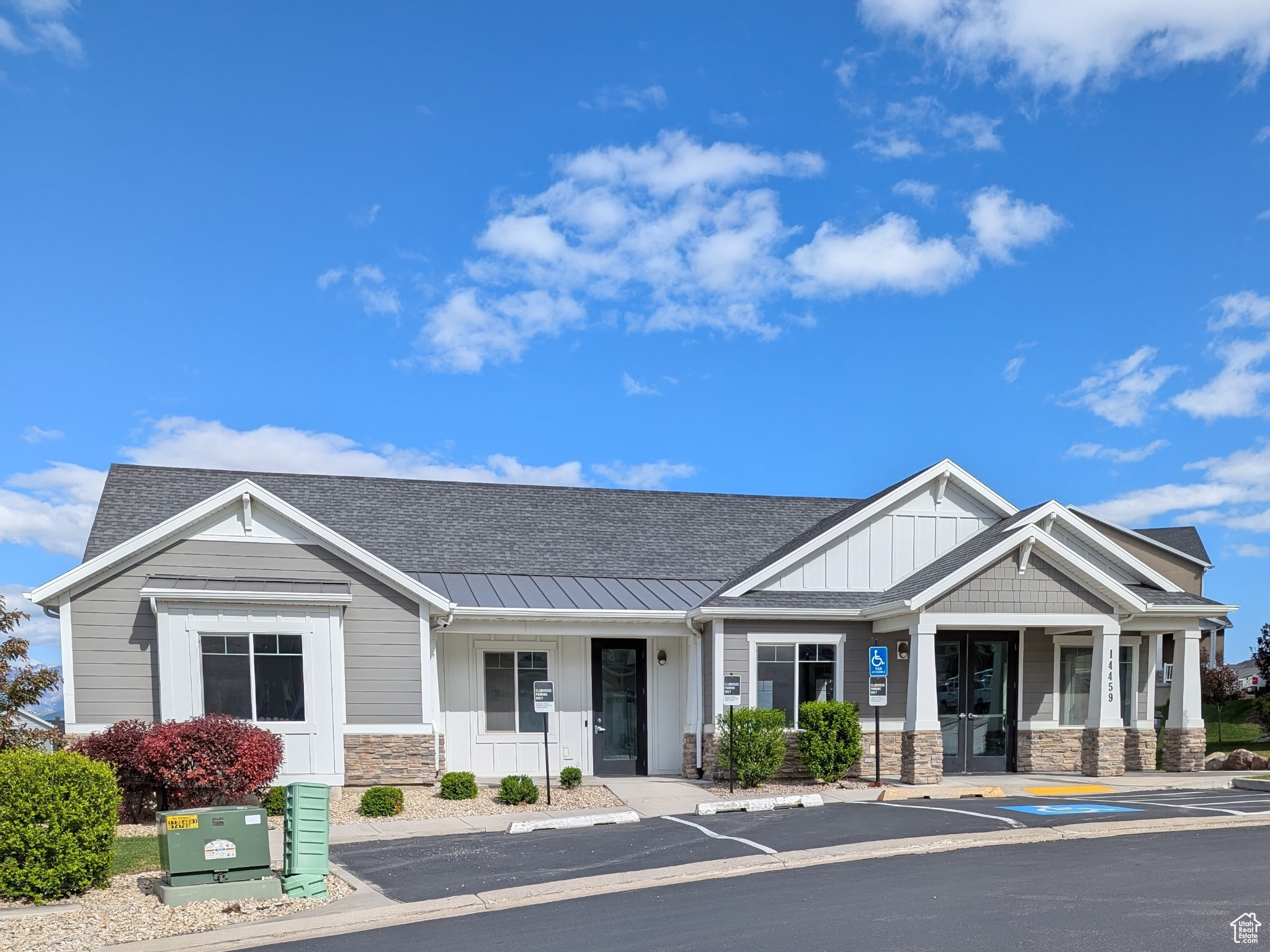 SHADOW RUN - Residential