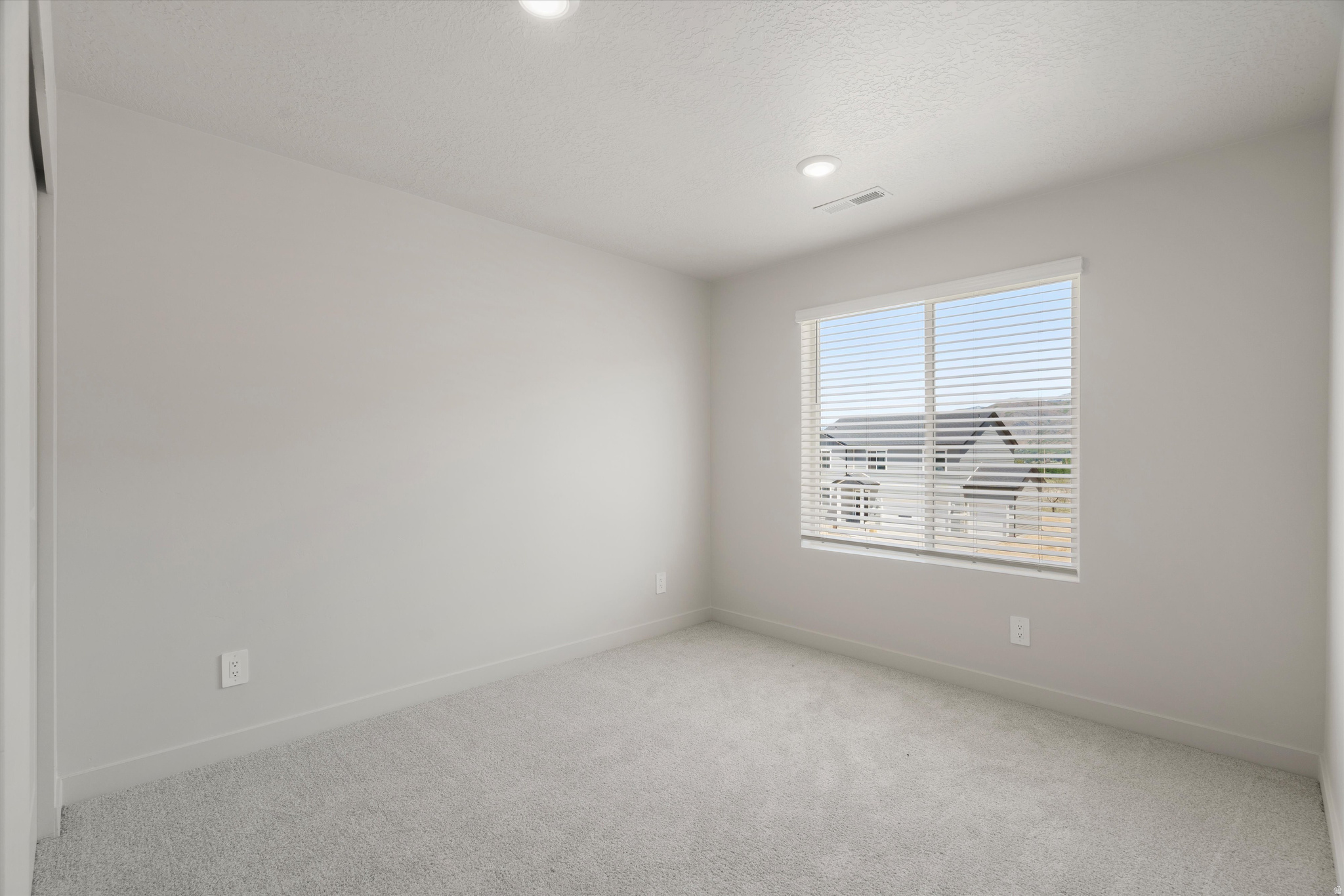 STRATTON ACRES - Residential