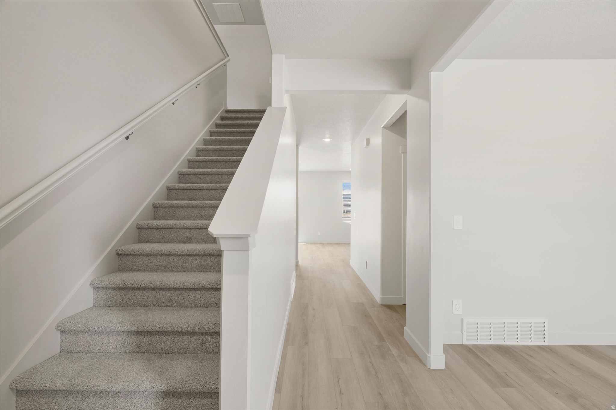 STRATTON ACRES - Residential