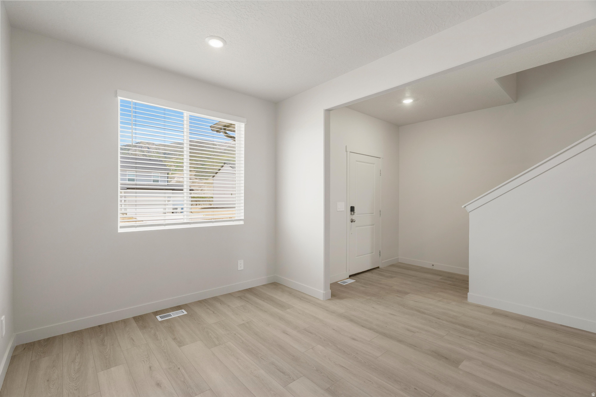 STRATTON ACRES - Residential