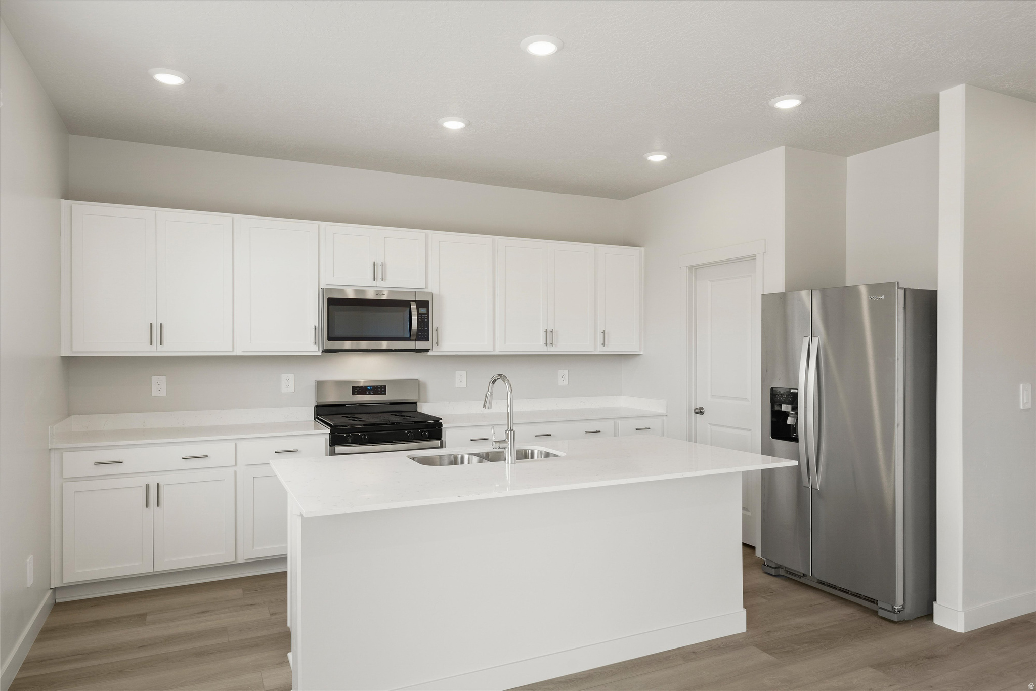 STRATTON ACRES - Residential