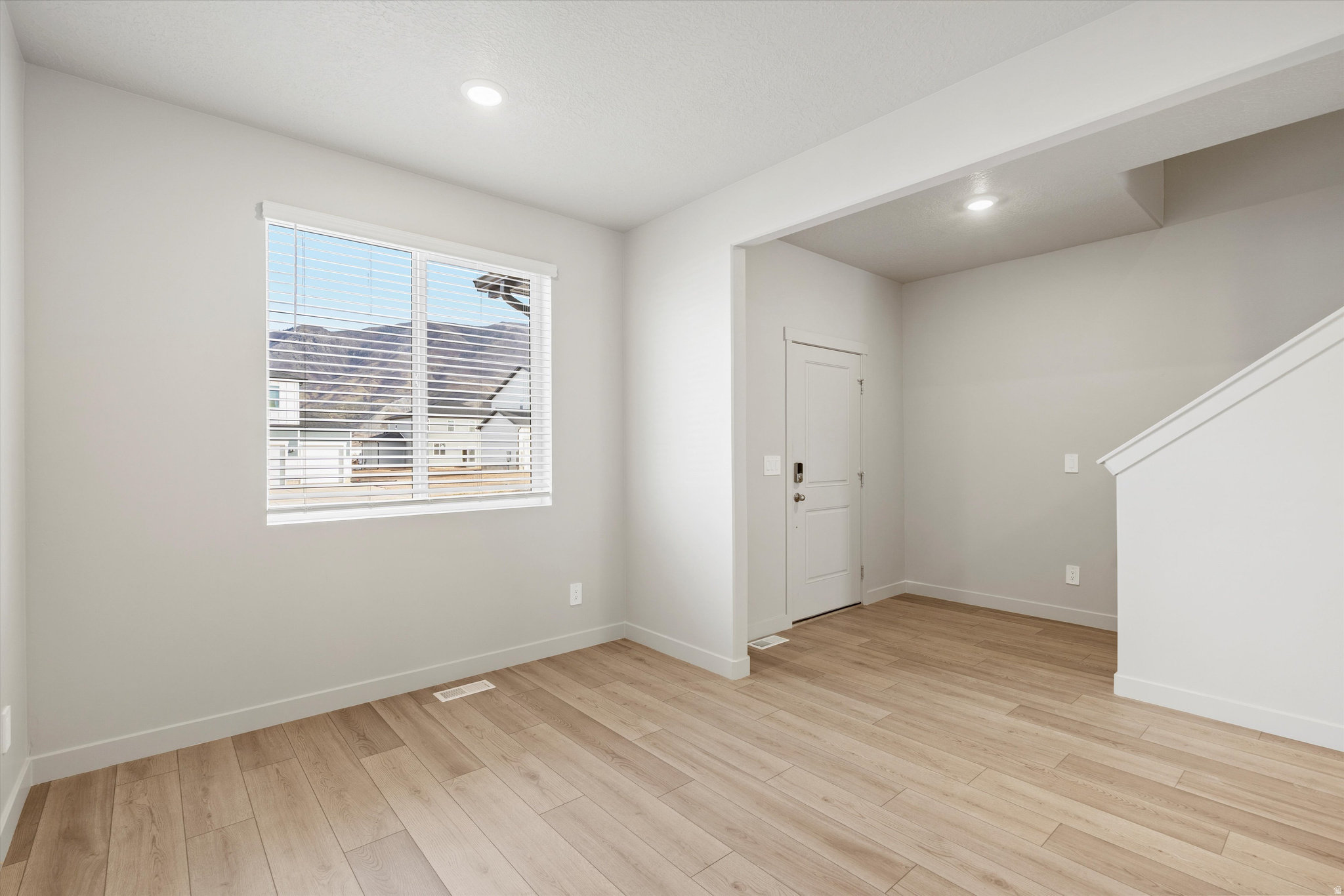 STRATTON ACRES - Residential
