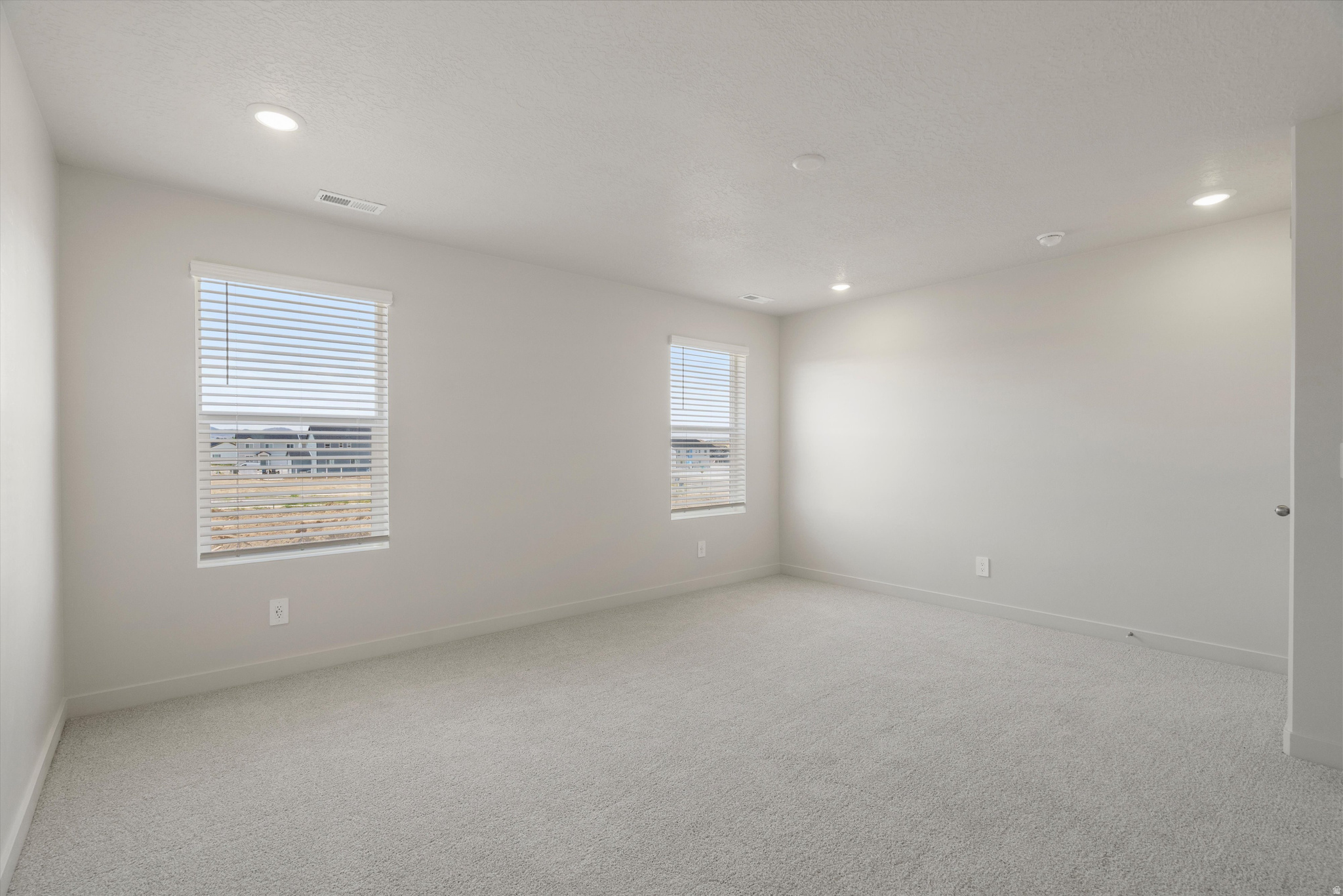 STRATTON ACRES - Residential