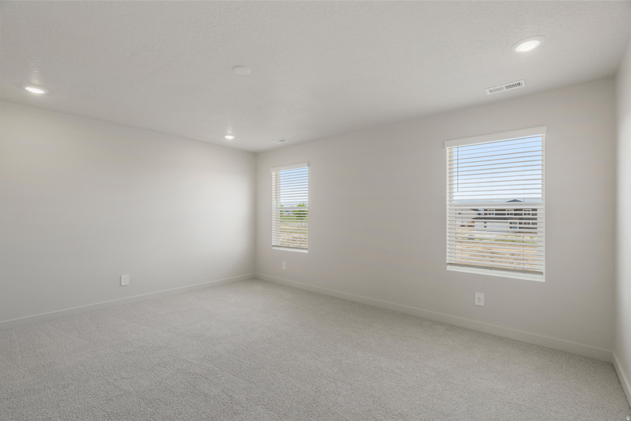 STRATTON ACRES - Residential