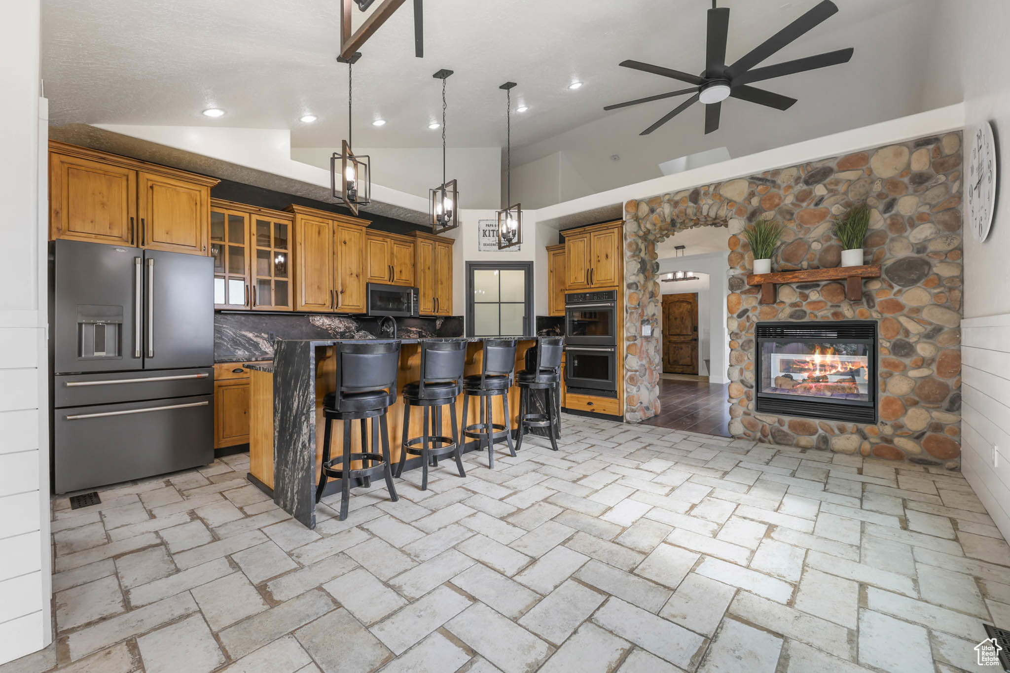 WOOD CREEK # 7 - Residential