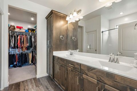 Tiny photo for 1382 E WHITE DESERT DR, Saint George, UT 84790 (MLS # 2126713)