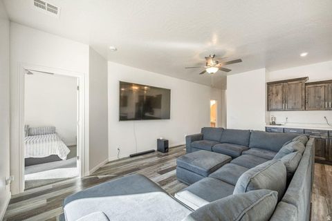 Tiny photo for 1382 E WHITE DESERT DR, Saint George, UT 84790 (MLS # 2126713)
