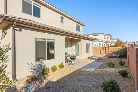 Tiny photo for 1382 E WHITE DESERT DR, Saint George, UT 84790 (MLS # 2126713)