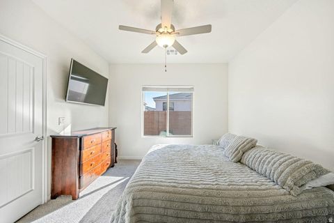 Tiny photo for 1382 E WHITE DESERT DR, Saint George, UT 84790 (MLS # 2126713)