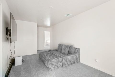 Tiny photo for 1382 E WHITE DESERT DR, Saint George, UT 84790 (MLS # 2126713)