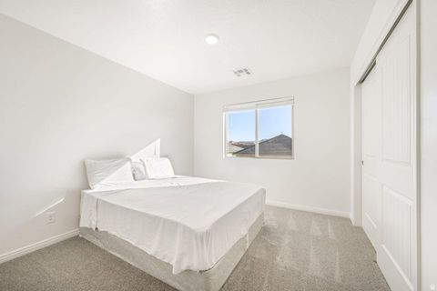 Tiny photo for 1382 E WHITE DESERT DR, Saint George, UT 84790 (MLS # 2126713)