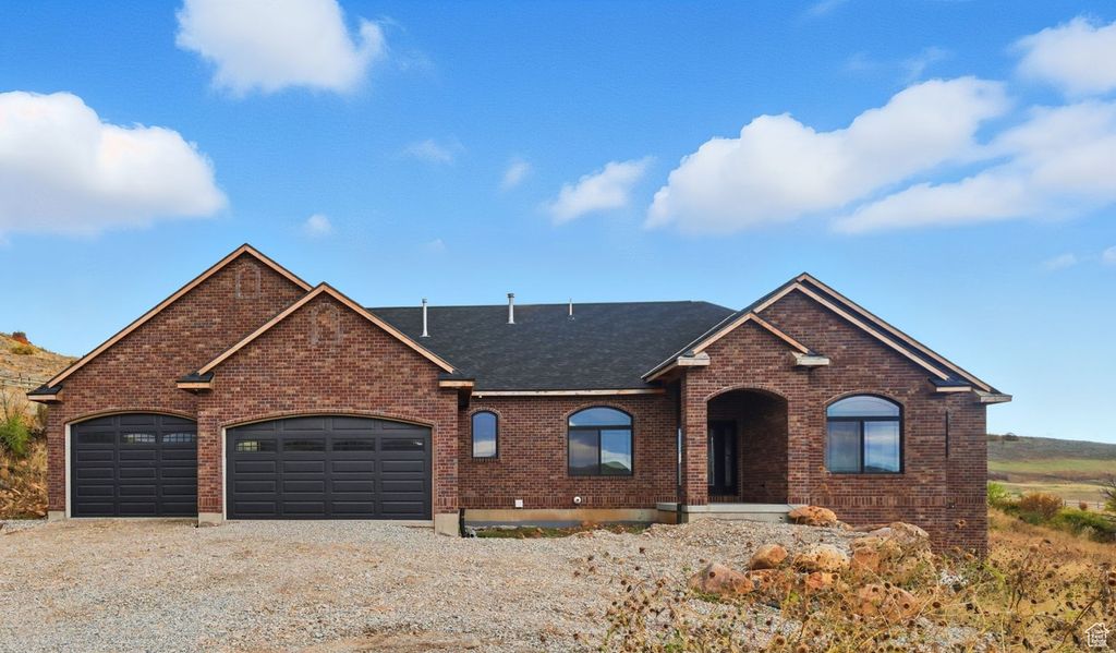 Photo of 3668 MOUNTAIN CIR #18, Franklin, ID 83237 (MLS # 2118410)