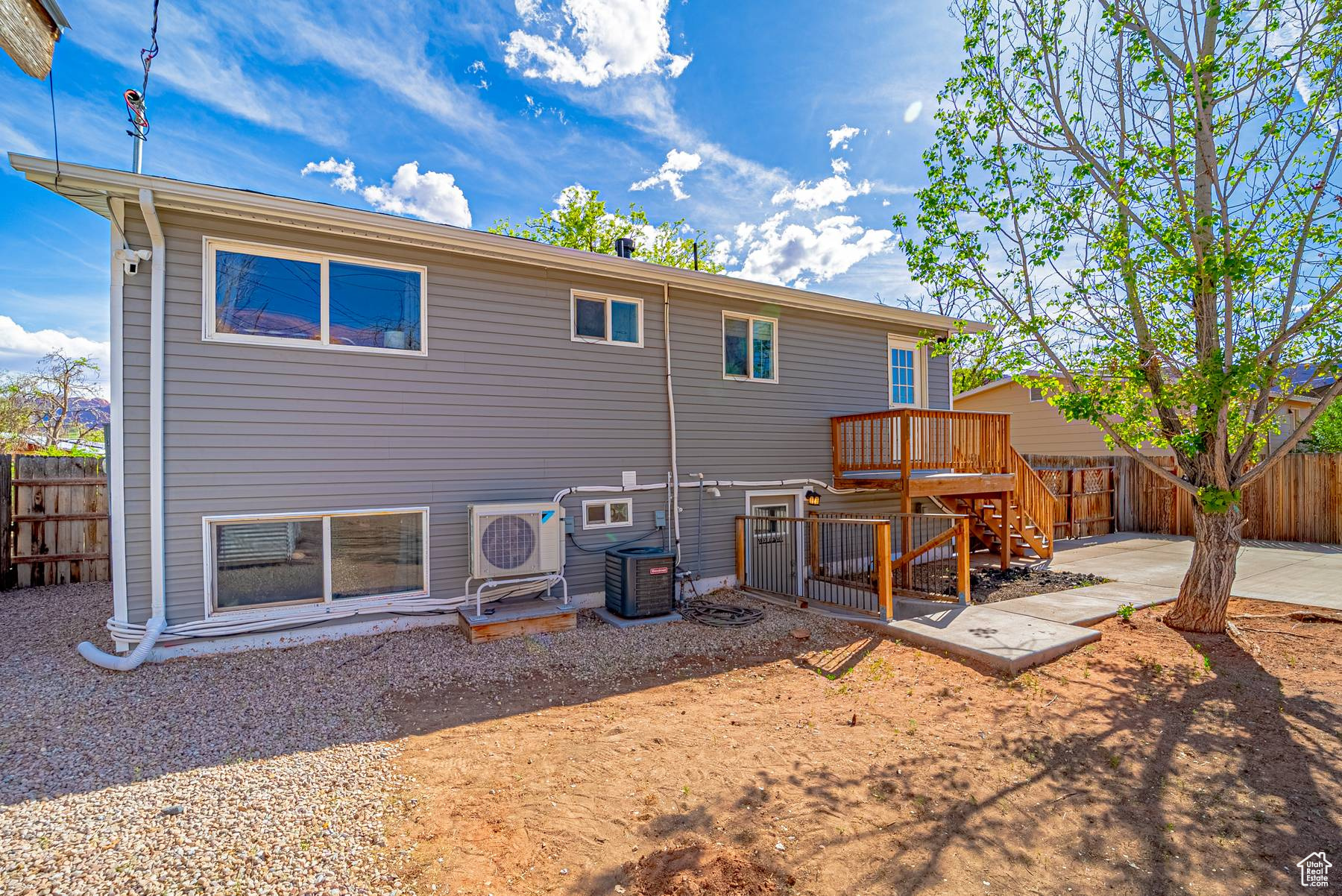 PALISADES - Residential Income