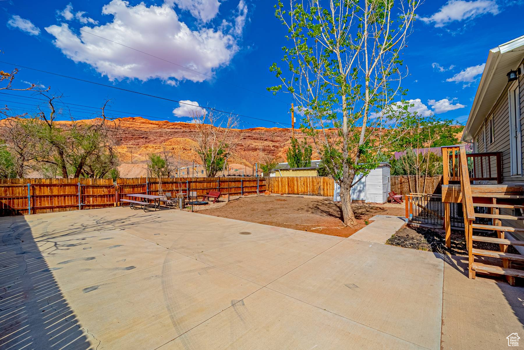 PALISADES - Residential Income