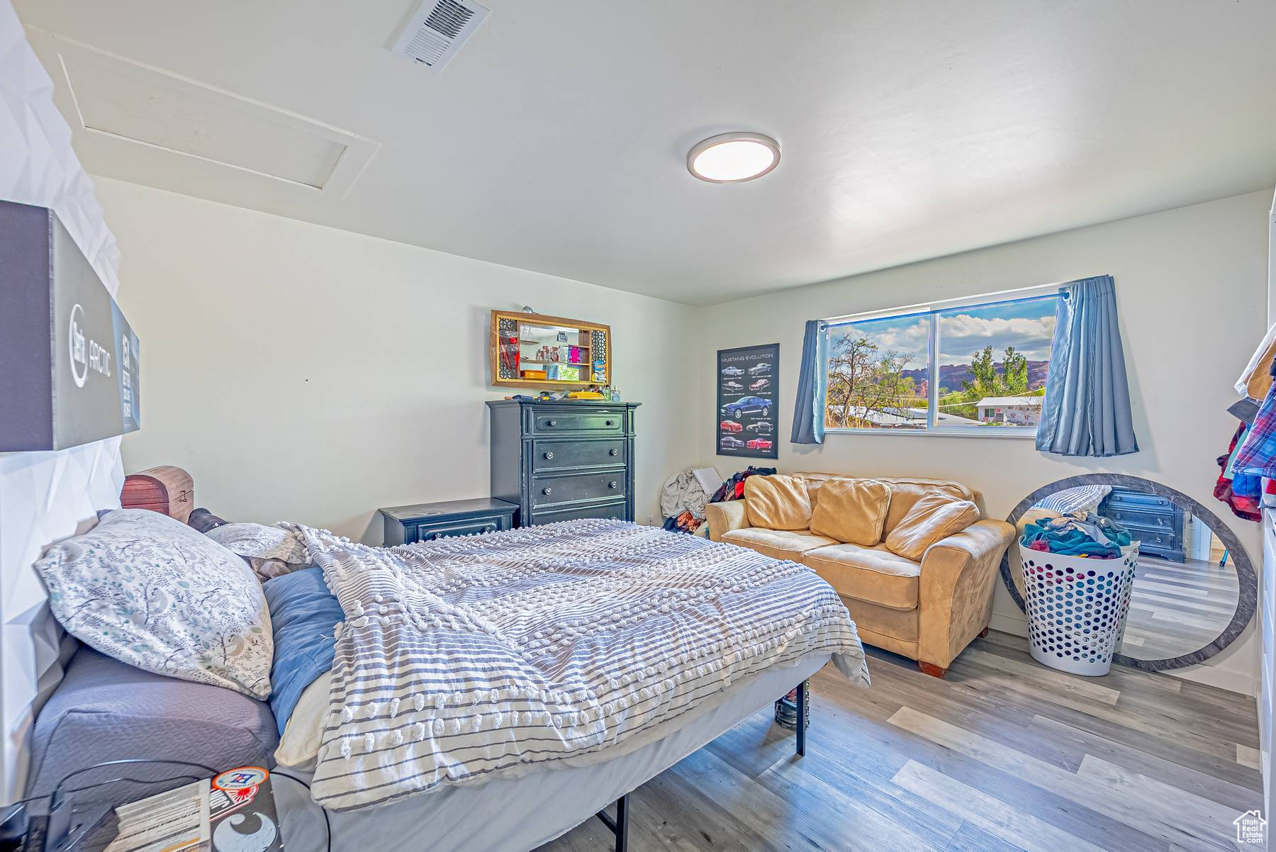 PALISADES - Residential Income