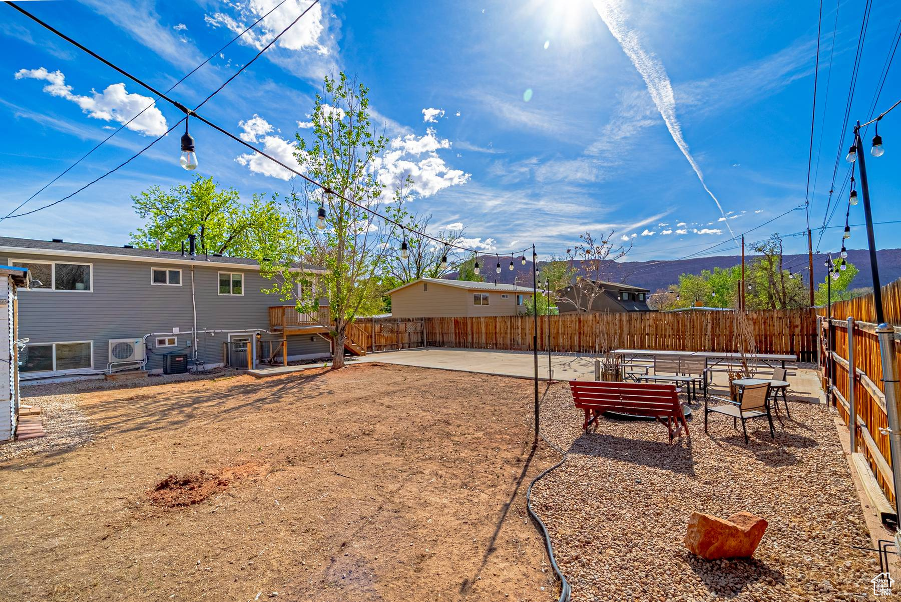 PALISADES - Residential Income