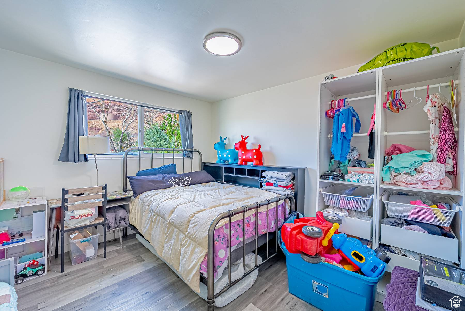 PALISADES - Residential Income