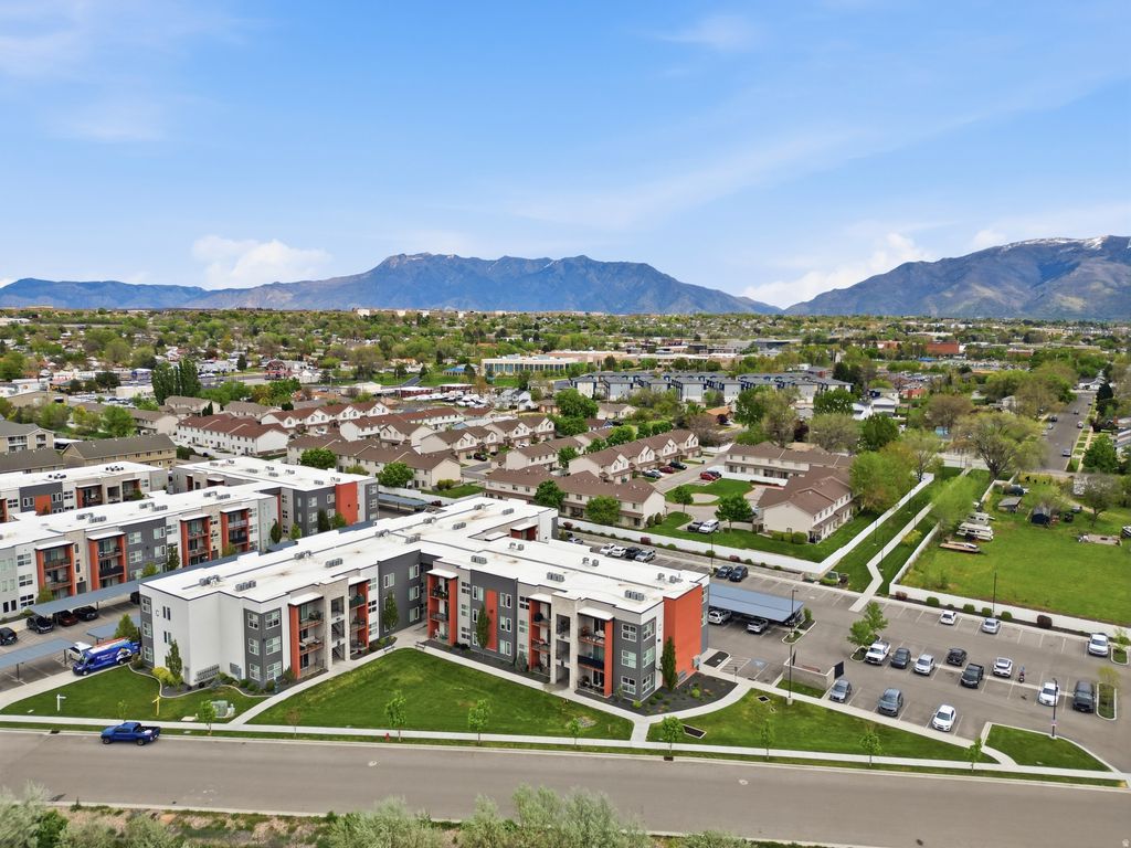 Photo of 875 S DEPOT ST #C-312, Clearfield, UT 84015 (MLS # 2151237)