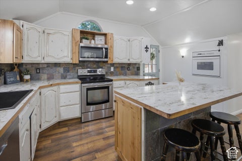 Tiny photo for 696 E 2550 N, North Ogden, UT 84414 (MLS # 2188451)