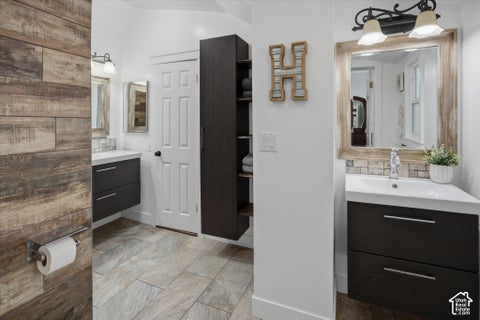 Tiny photo for 696 E 2550 N, North Ogden, UT 84414 (MLS # 2188451)