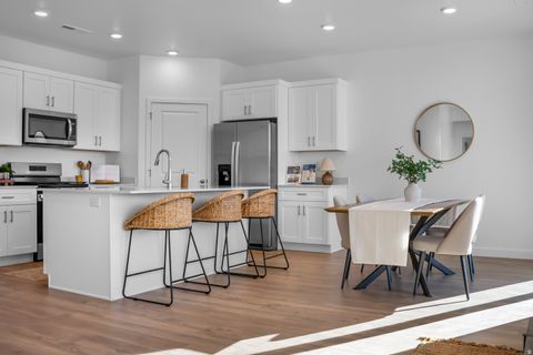 Tiny photo for 1592 S SINAWAVA DR #4153, Washington, UT 84780 (MLS # 2155059)