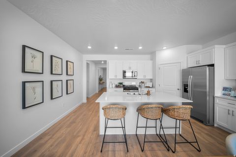 Tiny photo for 1592 S SINAWAVA DR #4153, Washington, UT 84780 (MLS # 2155059)