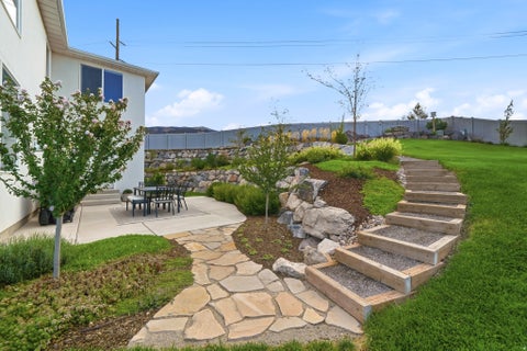 Tiny photo for 688 W BETH CIR, Saratoga Springs, UT 84045 (MLS # 2182384)