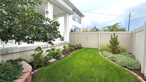 Tiny photo for 688 W BETH CIR, Saratoga Springs, UT 84045 (MLS # 2182384)