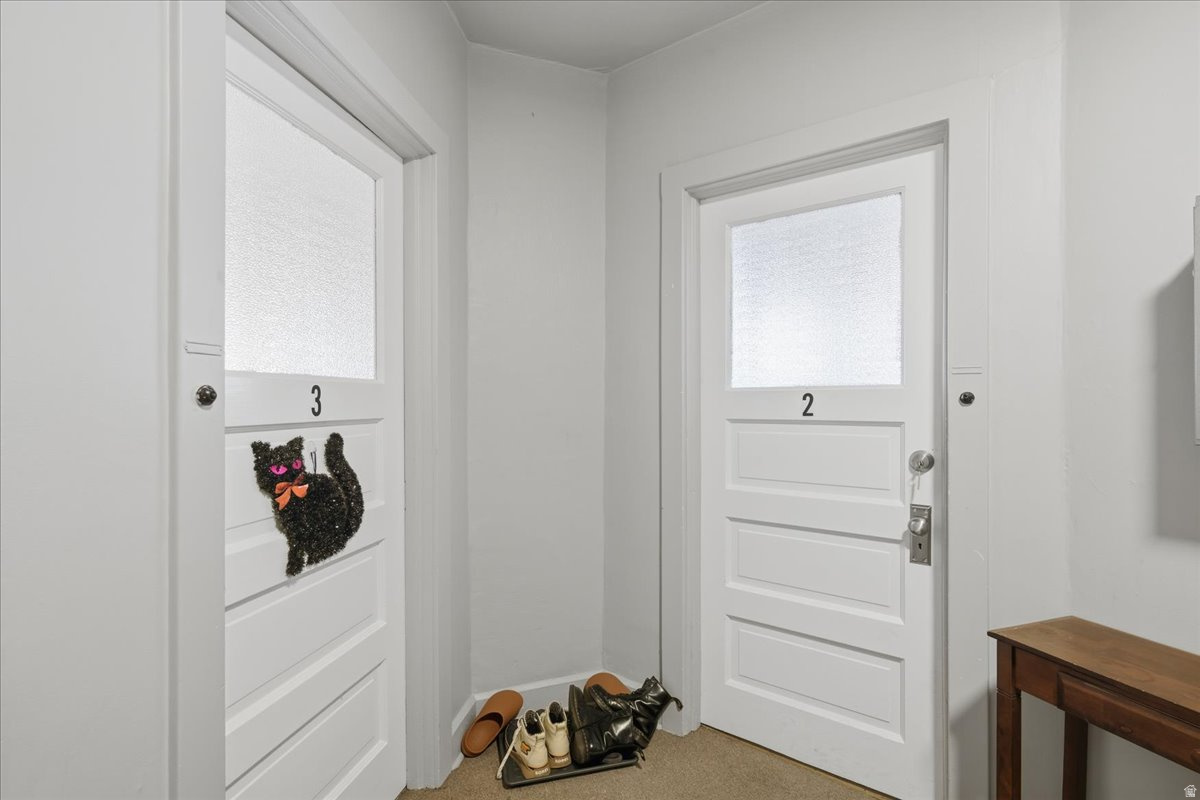 AVENUES - Residential Income