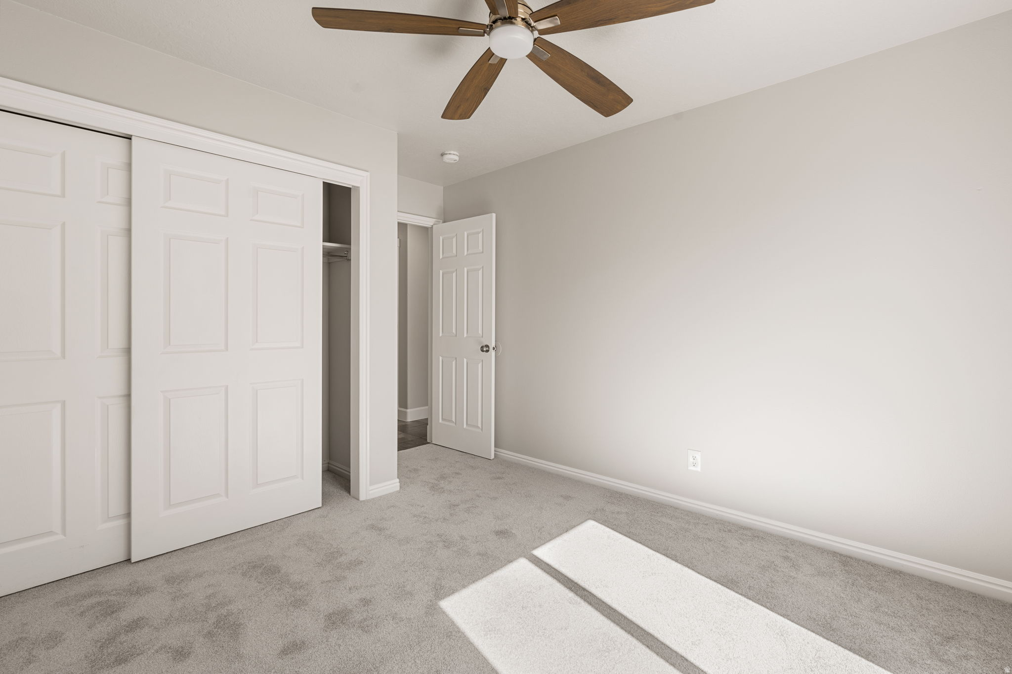 RED ROCK CANYON 1 - Residential