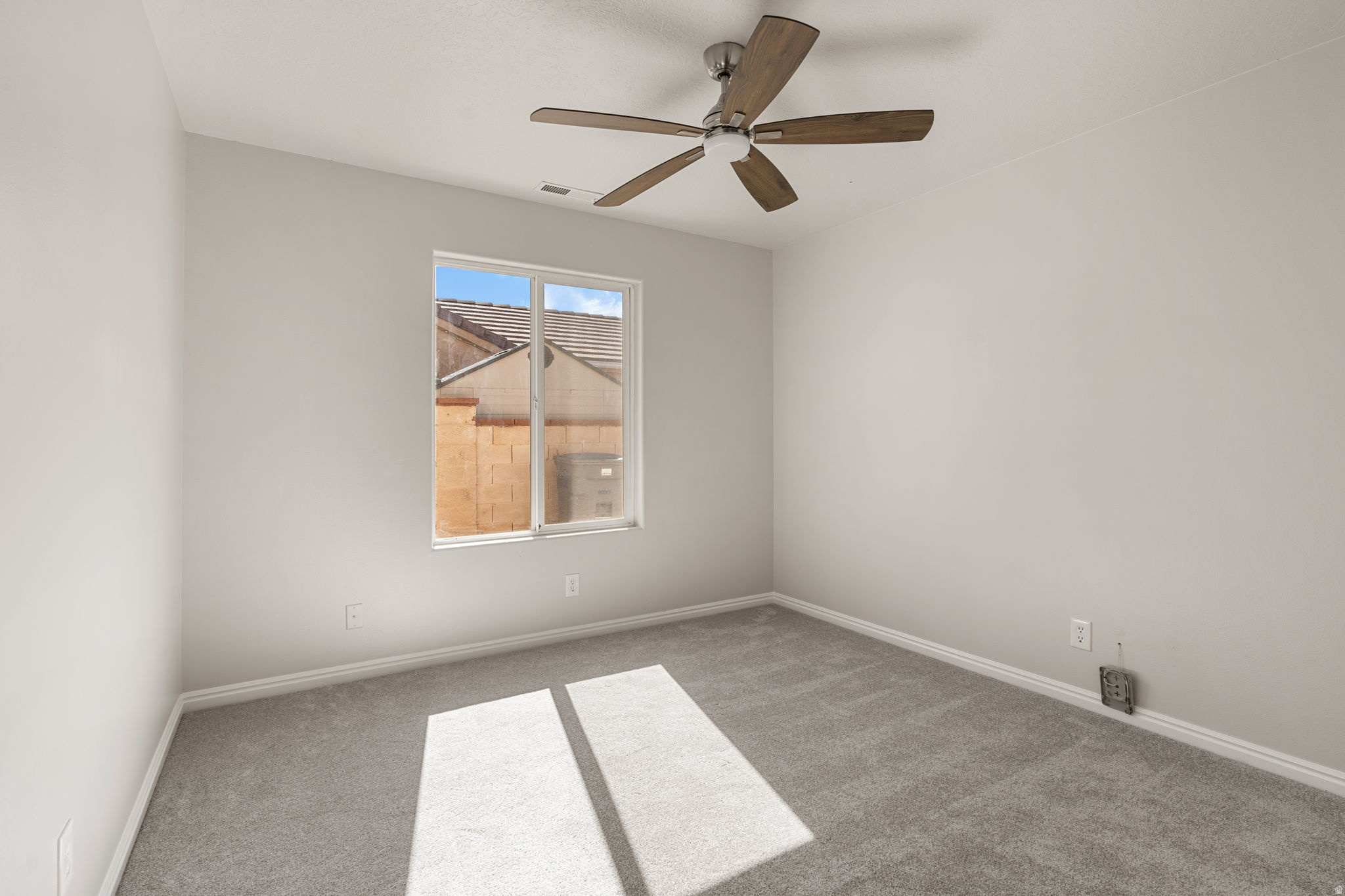 RED ROCK CANYON 1 - Residential