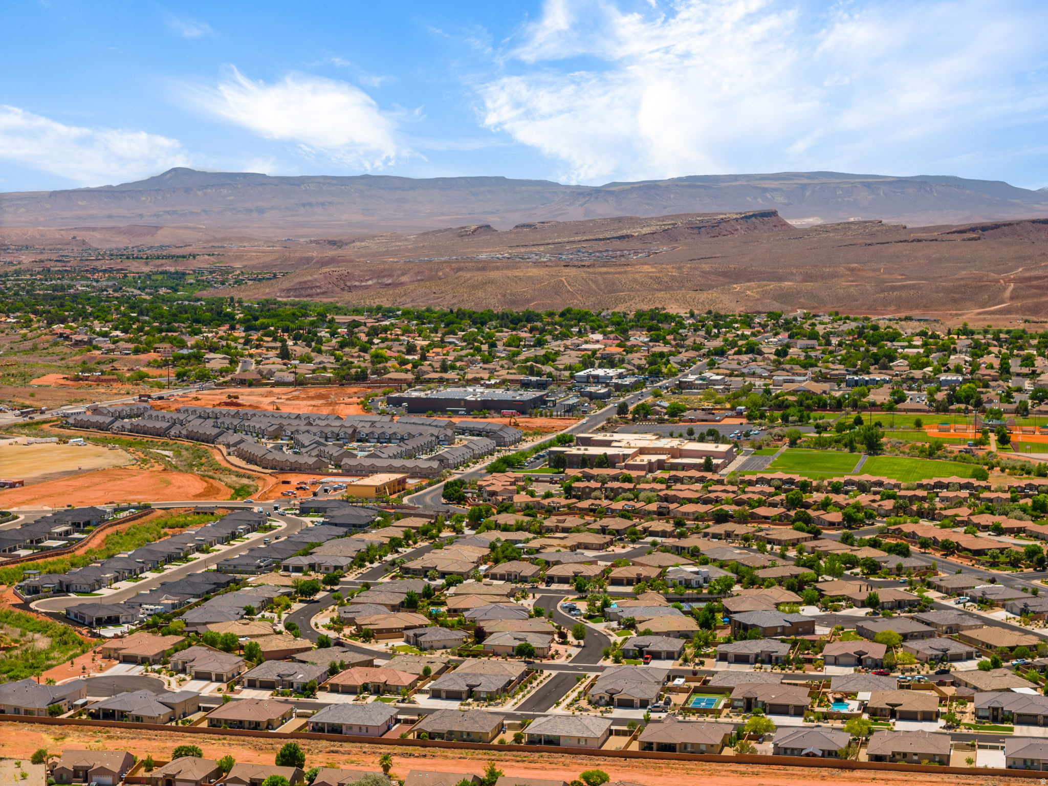 RED ROCK CANYON 1 - Residential