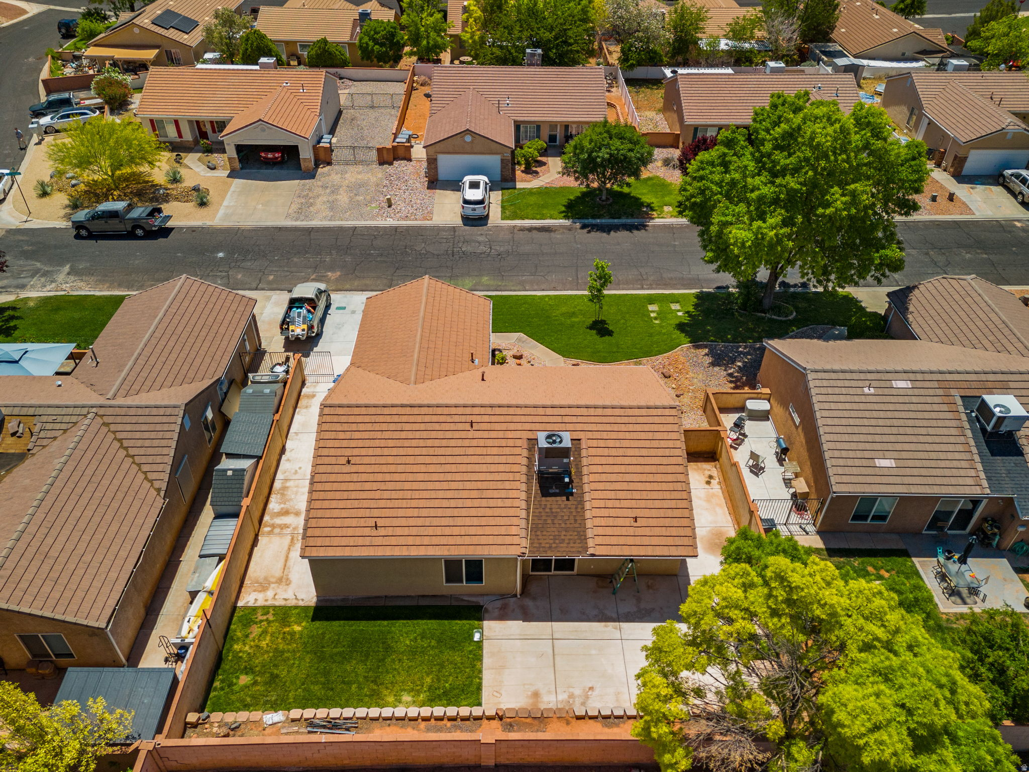 RED ROCK CANYON 1 - Residential