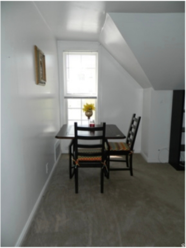 CAPITOL HILL HISTORIC DISTRICT - Residential Income