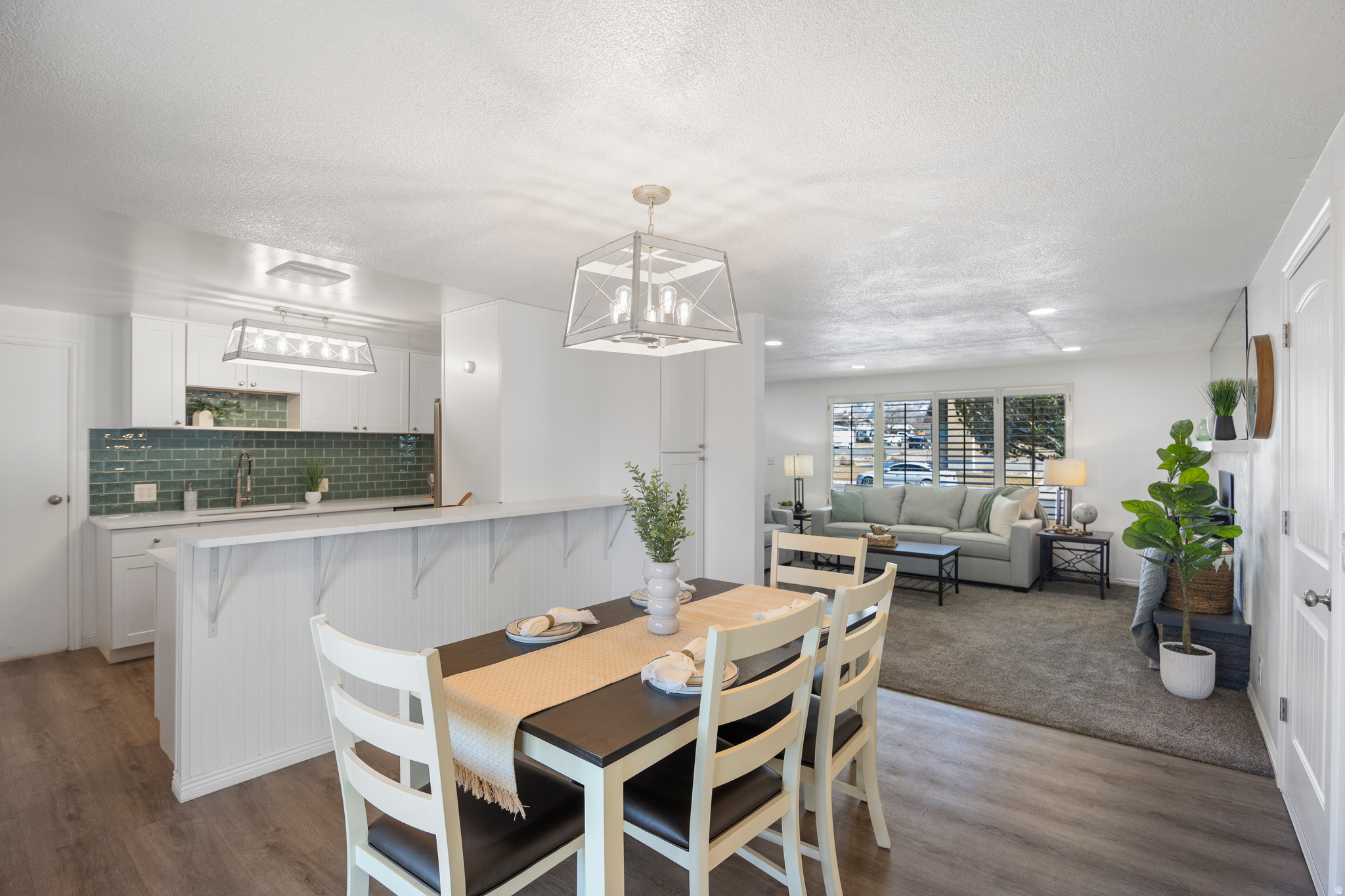 LAKEVIEW - Residential