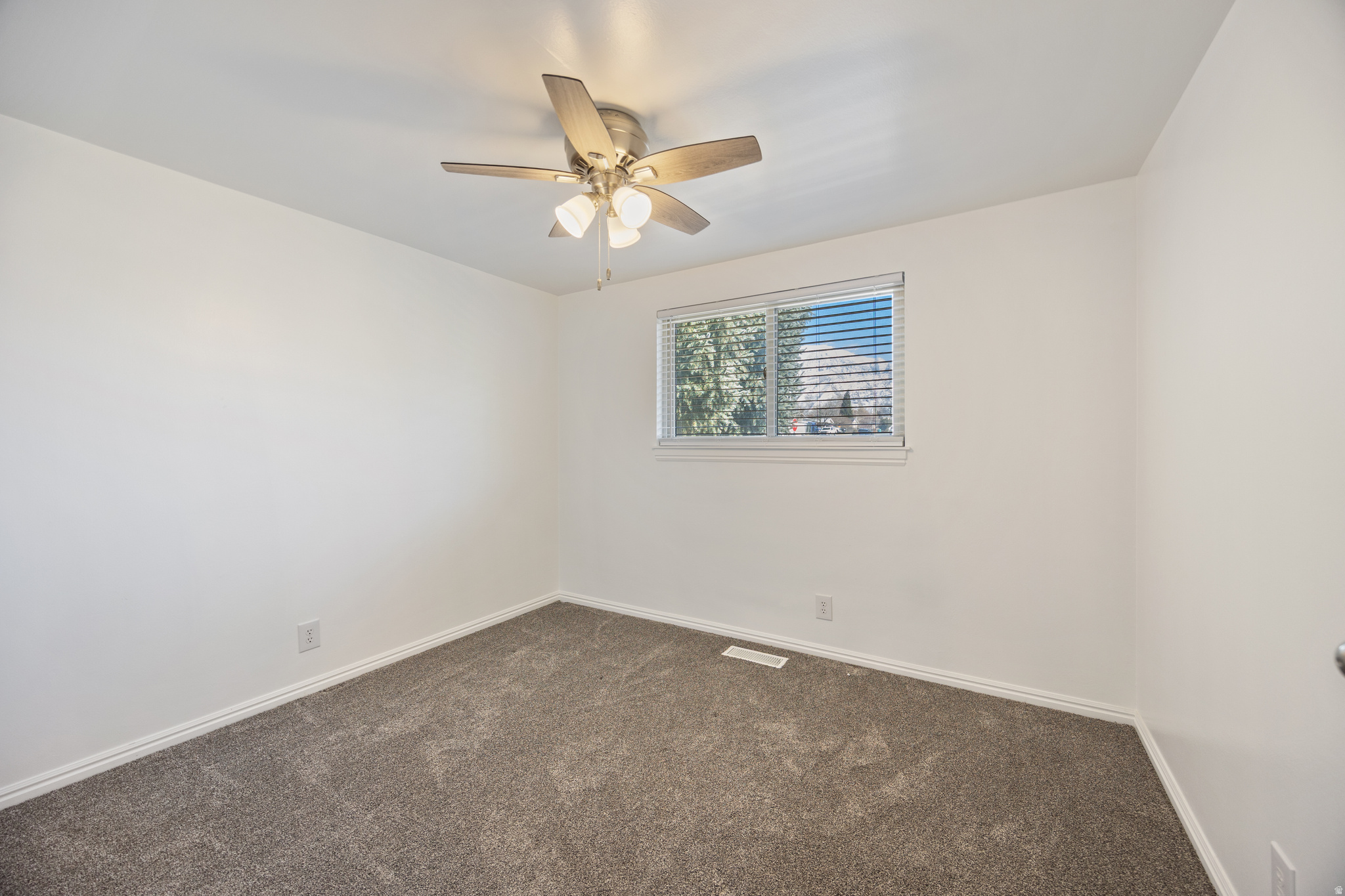 LAKEVIEW - Residential