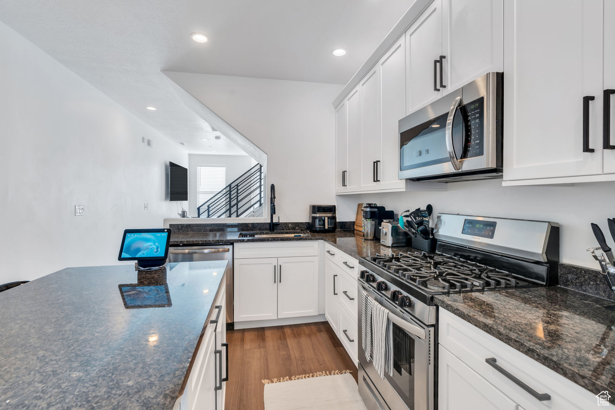 DAYBREAK - Residential