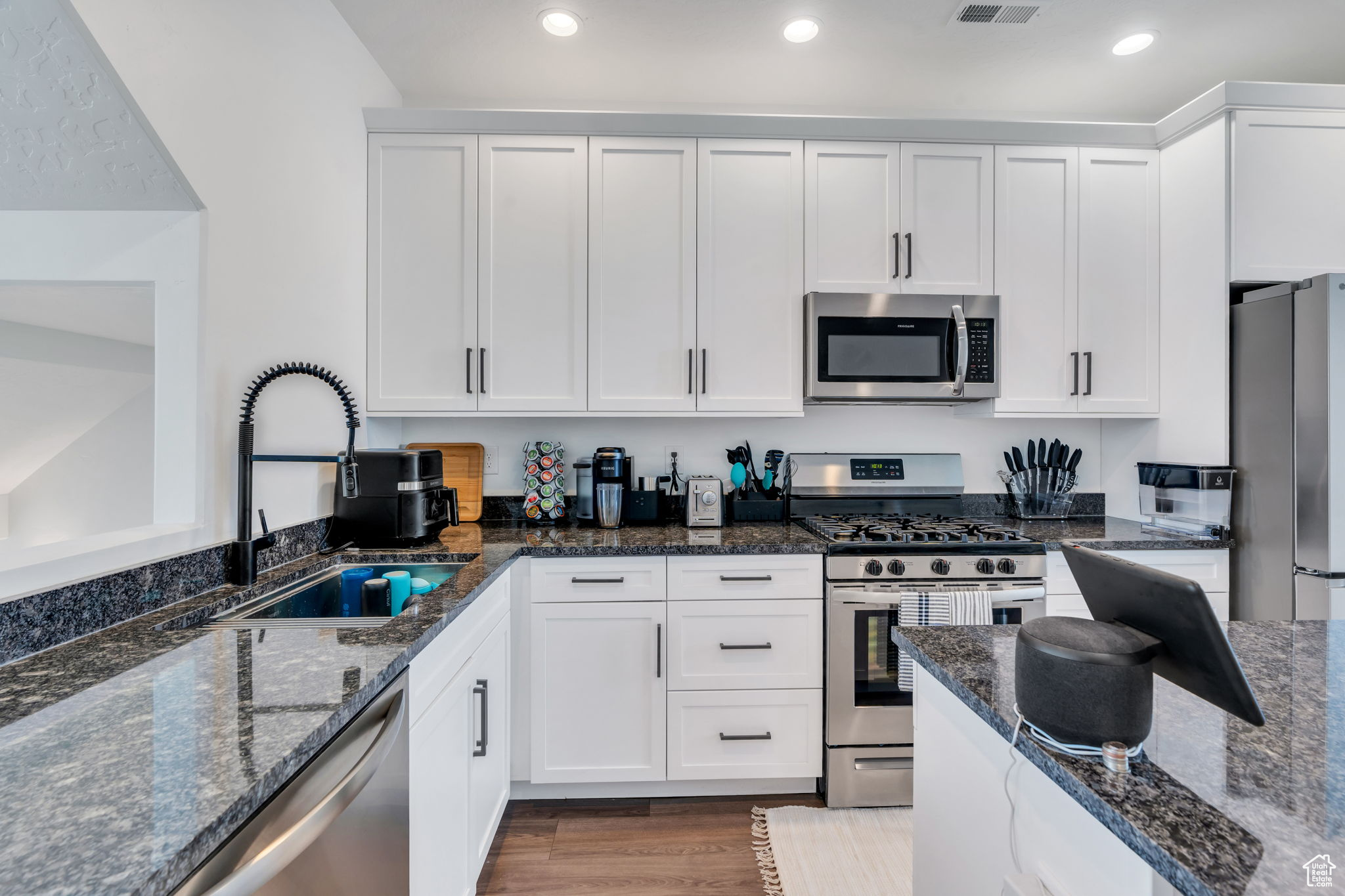 DAYBREAK - Residential