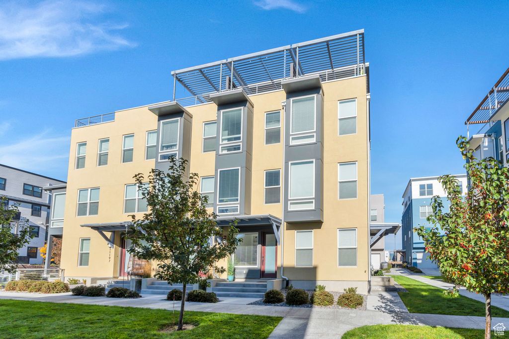 Photo of 11201 S FREESTONE RD W #474, South Jordan, UT 84009 (MLS # 2119065)