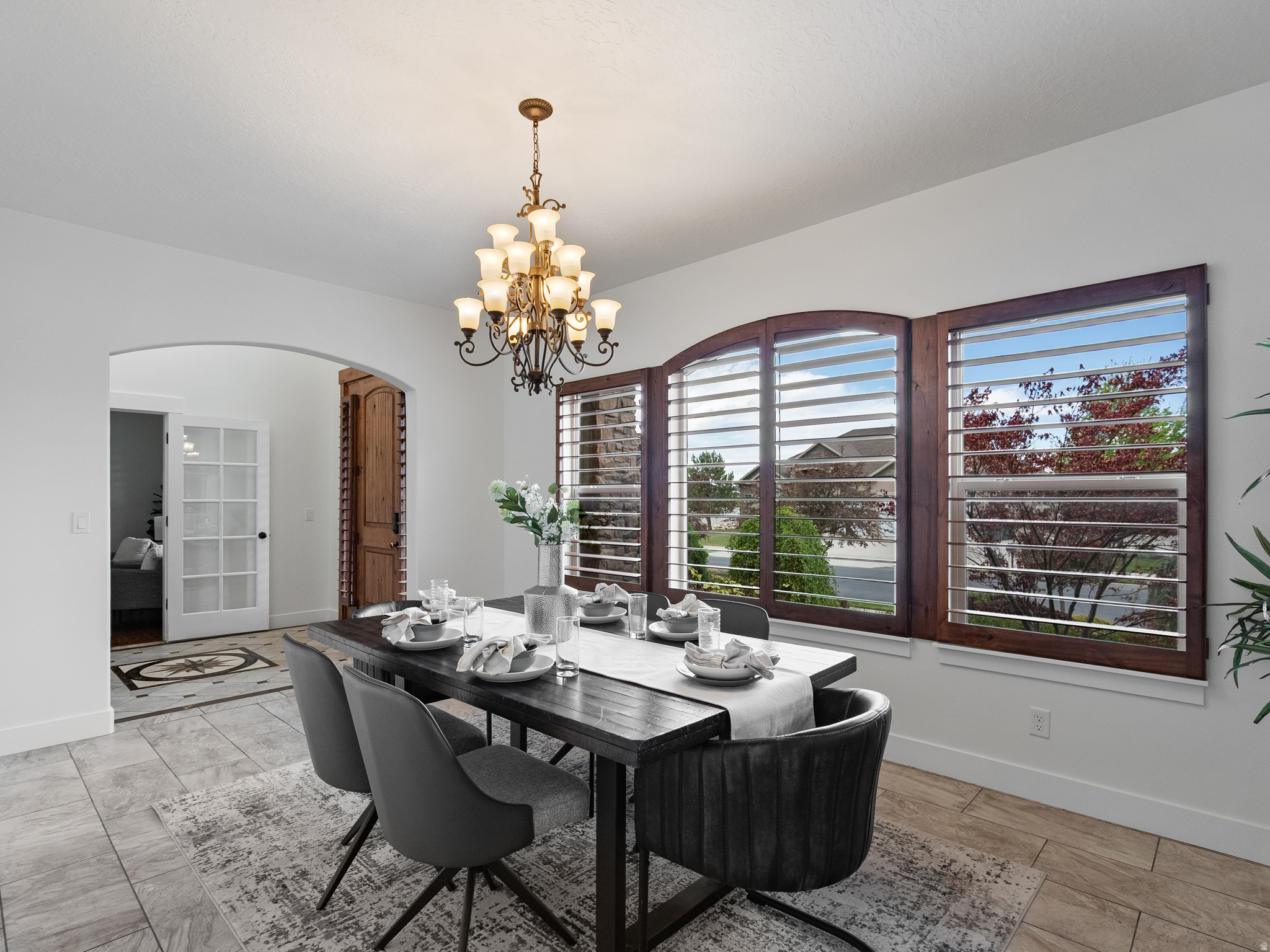 ASPEN CREST - Residential