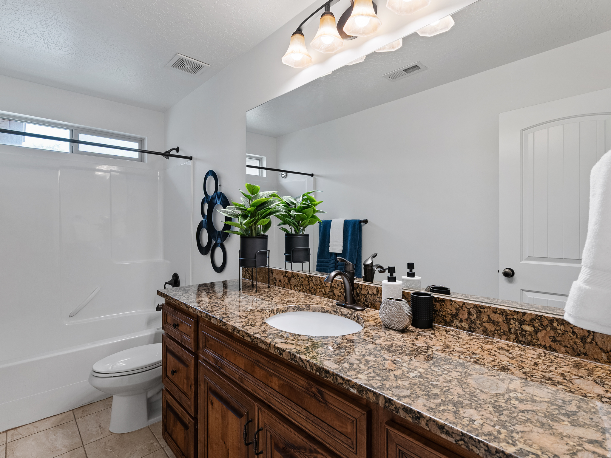 ASPEN CREST - Residential