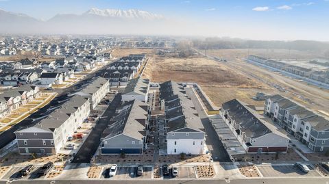 Tiny photo for 1098 E QUARTERDECK WAY, Saratoga Springs, UT 84045 (MLS # 2135008)