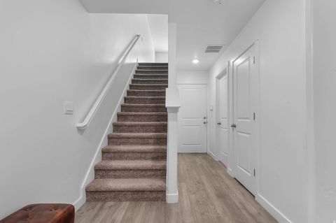 Tiny photo for 1098 E QUARTERDECK WAY, Saratoga Springs, UT 84045 (MLS # 2135008)