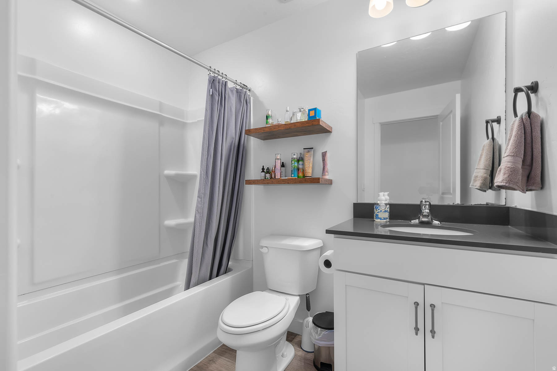 NORTHSHORE - Residential