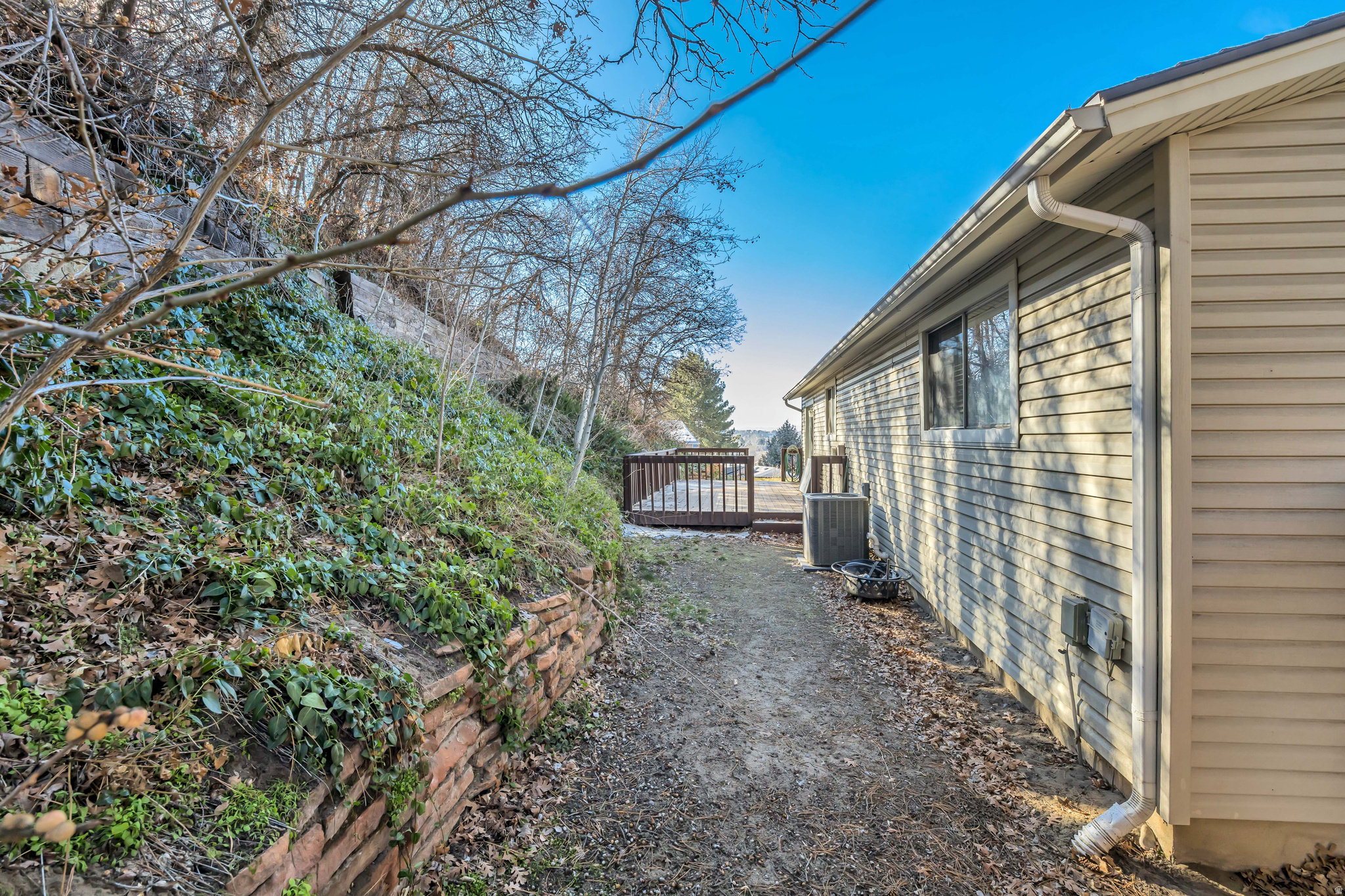 SOUTHLAND TERRACE #7 - Residential