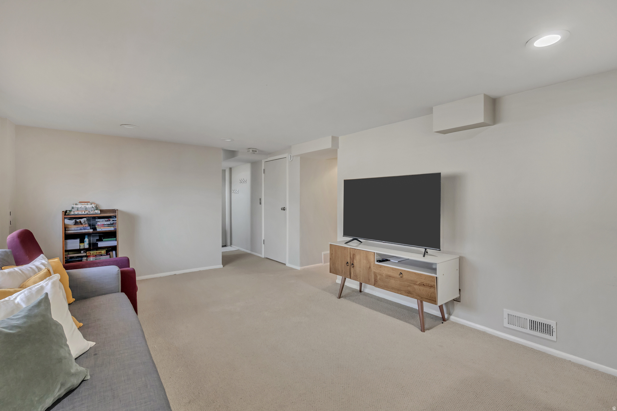 SOUTHLAND TERRACE #7 - Residential