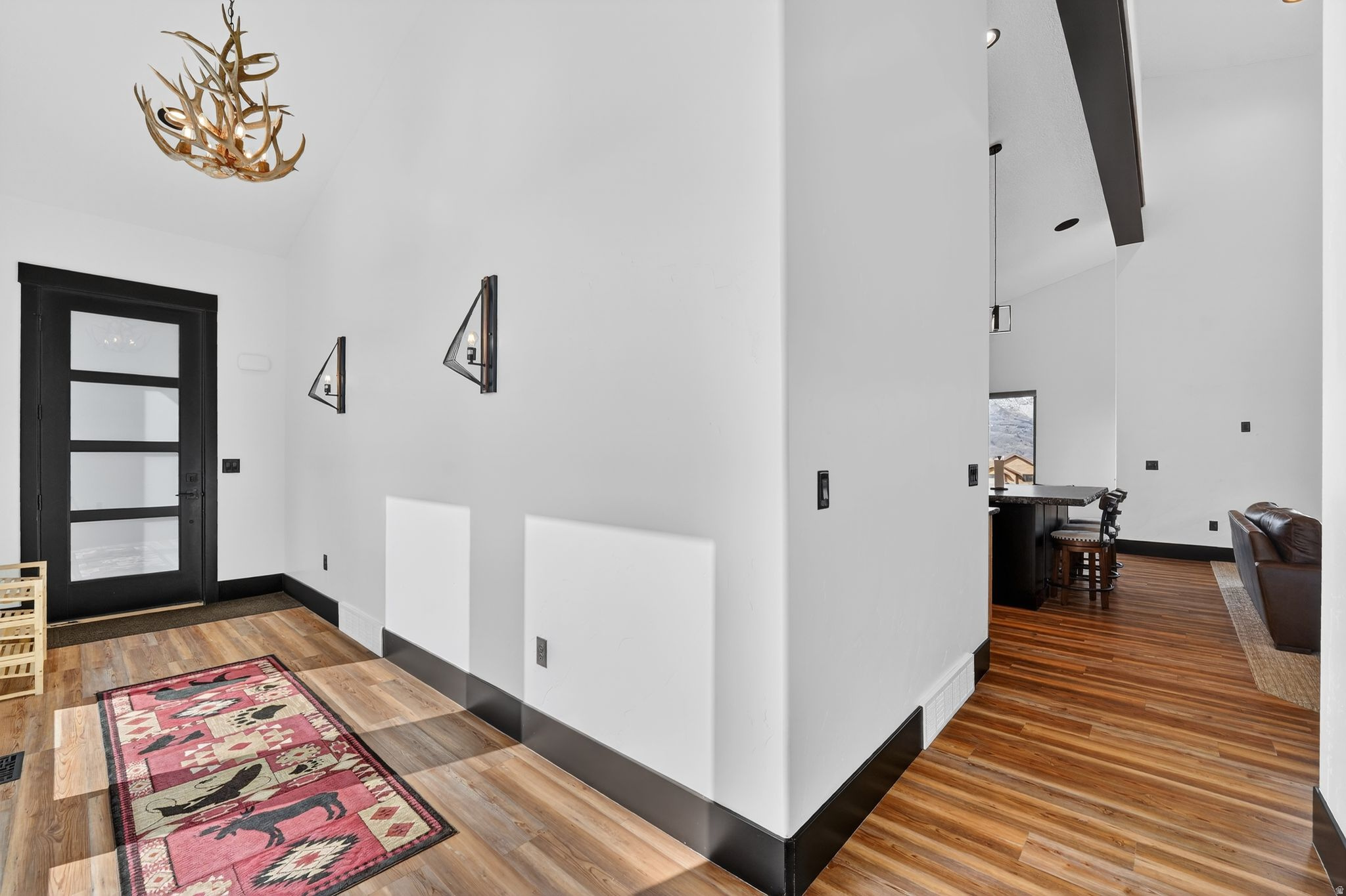 HIDDEN OAKS - Residential