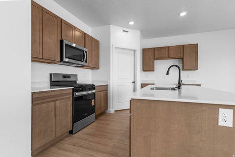 Tiny photo for 646 E LEVENGROVE DR #251, Lehi, UT 84048 (MLS # 2184960)