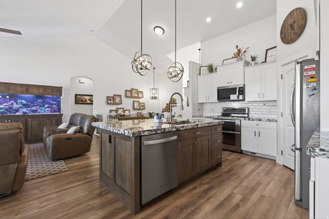 Tiny photo for 3926 S PANORAMA DR, Saratoga Springs, UT 84045 (MLS # 2131064)